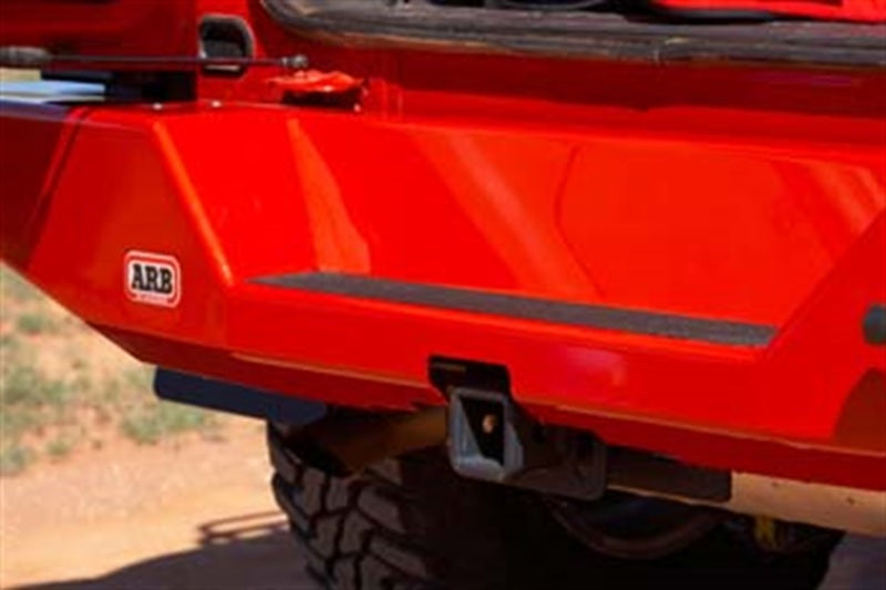 Load image into Gallery viewer, ARB Rear Bar Hummer H3 No Flr
