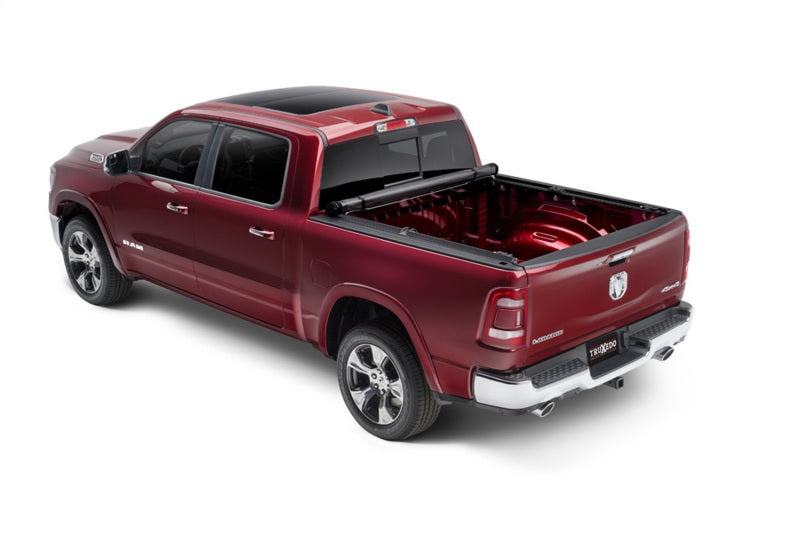 Load image into Gallery viewer, Truxedo 19-20 Ram 1500 (New Body) w/o Multifunction Tailgate 5ft 7in Deuce Bed Cover
