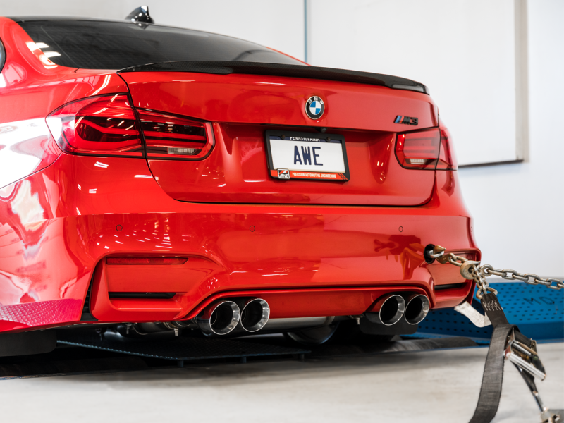 Load image into Gallery viewer, AWE Tuning License Plate Frame
