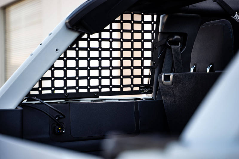 Load image into Gallery viewer, DV8 21-23 Ford Bronco Rear Window Molle Panels
