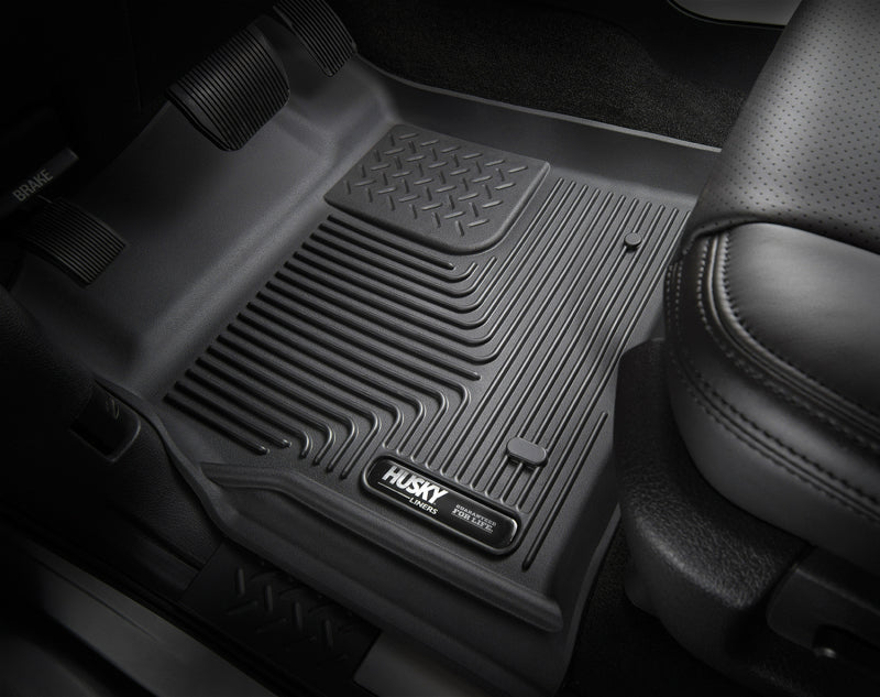 Load image into Gallery viewer, Husky Liners 14-16 GM Silverado/Tahoe/Suburban/Escalade X-Act Contour Black Center Hump Floor Liners
