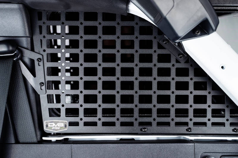 Load image into Gallery viewer, DV8 21-23 Ford Bronco Rear Window Molle Panels
