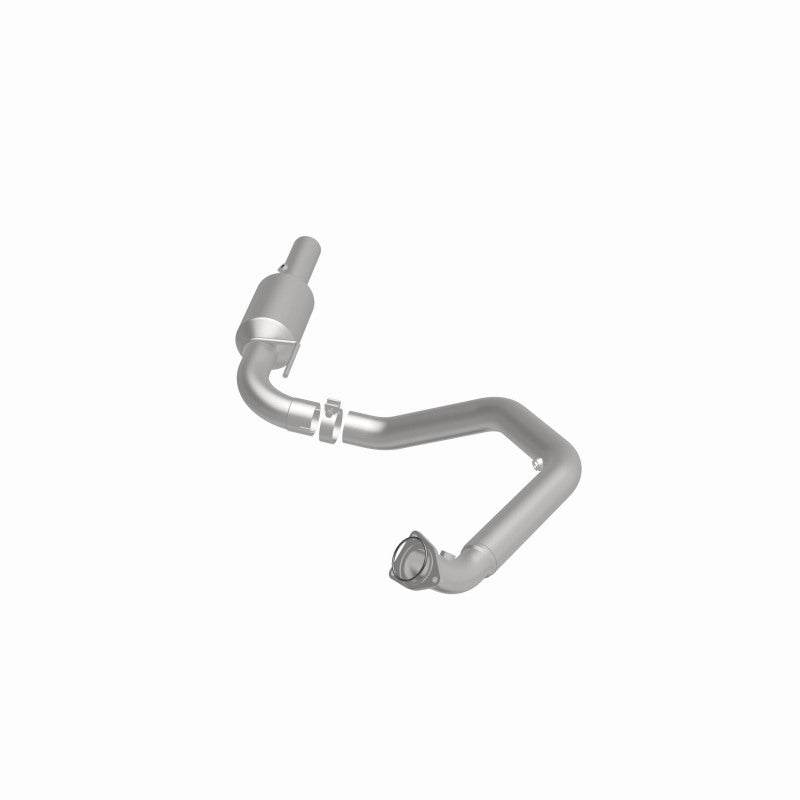 Load image into Gallery viewer, MagnaFlow 2009 Chevrolet Express 4500 V8 6.0L Left Underbody Catalytic Converter
