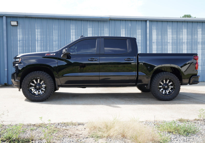 Load image into Gallery viewer, Superlift 2019 Chevy Silv/GMC Sierra 1500 Excludes 19 Trailboss Models 2in Leveling Kit

