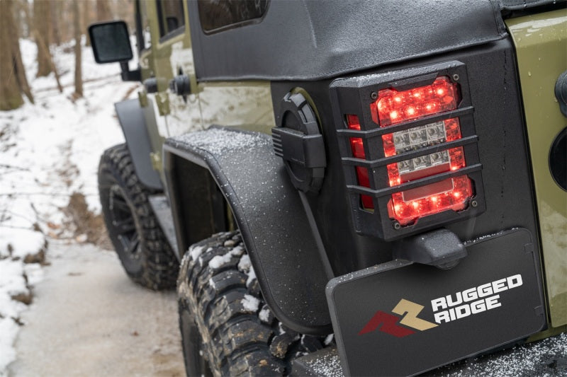 Load image into Gallery viewer, Rugged Ridge Rear Corner Kit Body Armor 4-Door 07-18 Jeep Wrangler JKU
