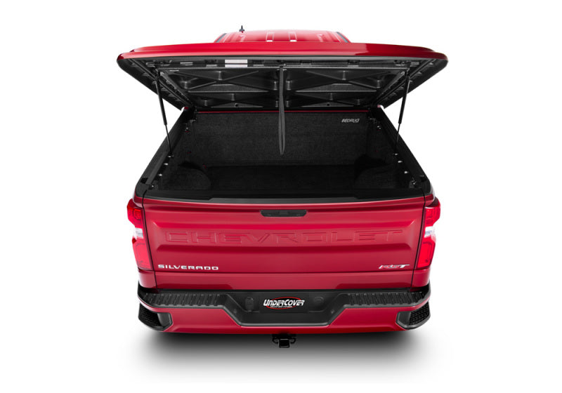 Load image into Gallery viewer, UnderCover 19-20 Chevy Silverado 1500 5.8ft SE Smooth Bed Cover - Ready To Paint
