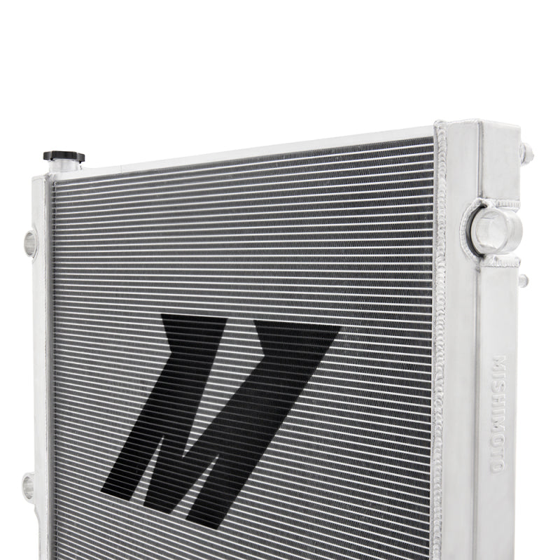 Load image into Gallery viewer, Mishimoto 05-15 Toyota Tacoma 4.0L Performance Aluminum Radiator
