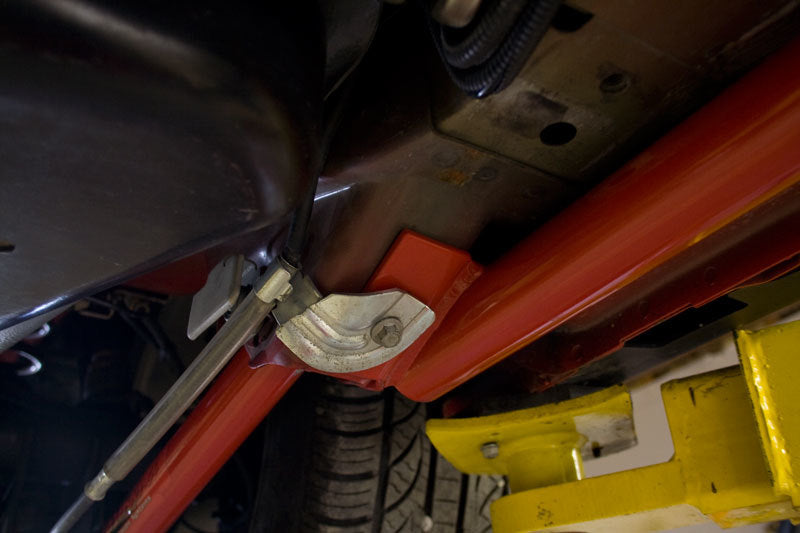 Load image into Gallery viewer, UMI Performance 05-14 Ford Mustang Subframe Connectors- Weld In
