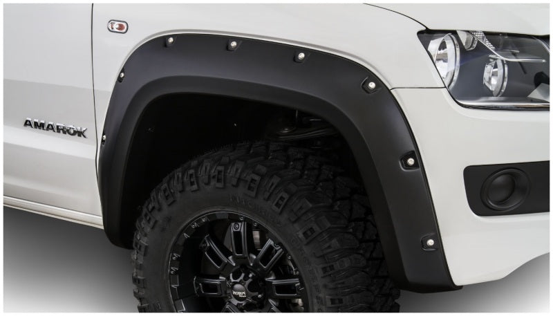 Load image into Gallery viewer, Bushwacker 11-18 Volkswagen Amarok Pocket Style Flares 2pc - Black
