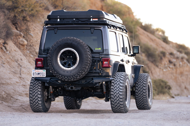 Load image into Gallery viewer, DV8 Offroad 18-23 Wrangler JL Spec Series Rear Bumper
