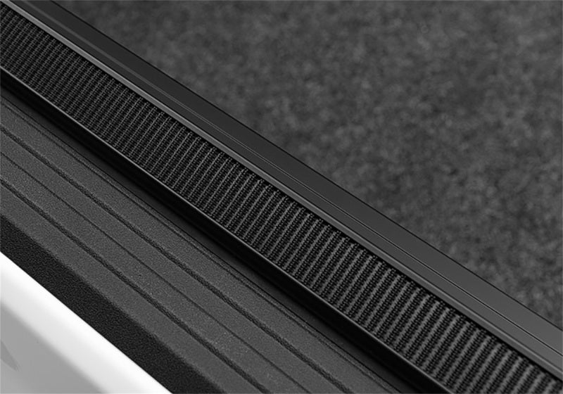 Load image into Gallery viewer, Truxedo 2020 Jeep Gladiator 5ft Lo Pro Bed Cover
