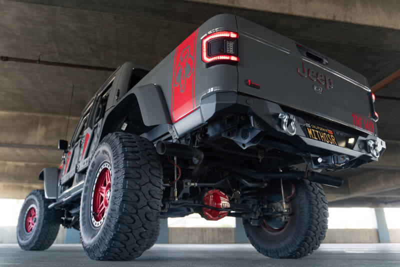 Load image into Gallery viewer, DV8 Offroad 20-23 Jeep Gladiator JT FS-15 Series Rear Bumper
