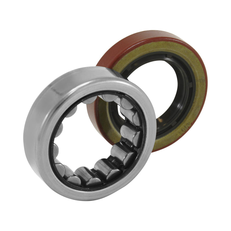 Load image into Gallery viewer, Yukon Gear R1563TAV Axle Bearing and Seal Kit / Torringtonbrand / 2.250in OD / 1.400in ID
