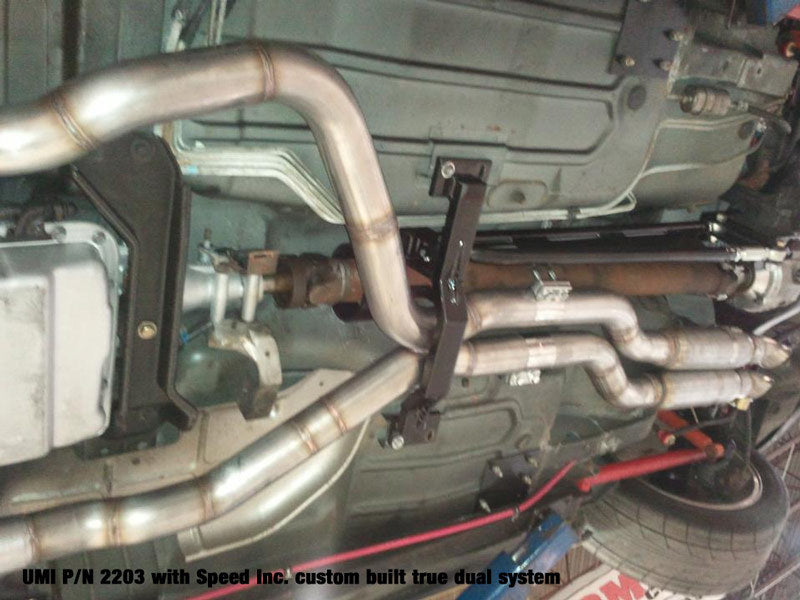 Load image into Gallery viewer, UMI Performance 93-02 GM F-Body Tunnel Brace Mount Long Tube Header Set-Ups w/ Loop
