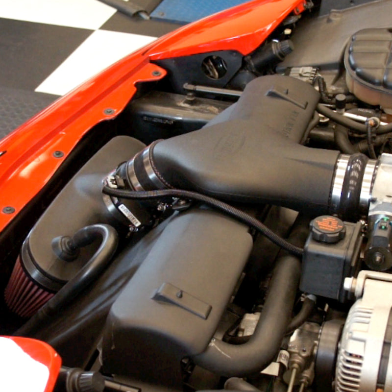 Load image into Gallery viewer, Airaid 01-04 Corvette C5 CAD Intake System w/ Tube (Oiled / Red Media)
