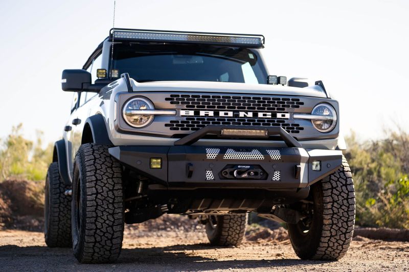 Load image into Gallery viewer, DV8 Offroad 2021+ Ford Bronco Front Bumper Winch Capable w/ Optional Bull Bar/Aux Light Opening
