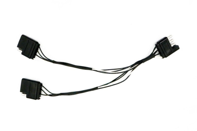 Load image into Gallery viewer, Putco Y-Adaptor (4-Pin connector adapter) Tailgate Wiring Harness
