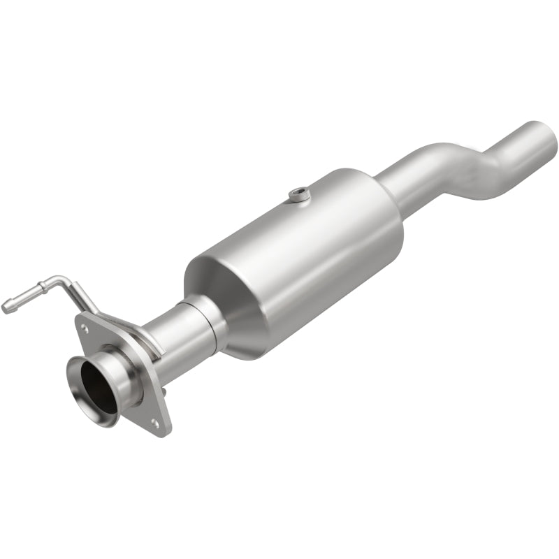 Load image into Gallery viewer, MagnaFlow 20-22 Ford F-350 Super Duty V8 7.3L Rear Underbody Direct Fit Catalytic Converter

