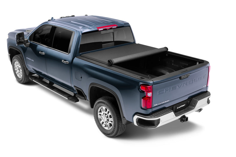 Load image into Gallery viewer, Lund 07-17 Chevy Silverado 1500 (6.5ft. Bed) Genesis Elite Roll Up Tonneau Cover - Black
