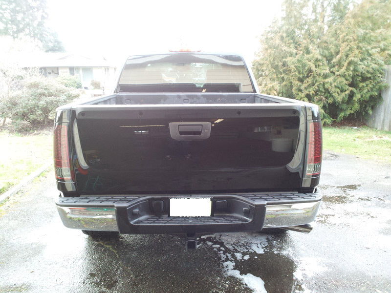 Load image into Gallery viewer, Spyder GMC Sierra 07-13 (Not 3500 Dually 4 Rear Wheels)LED Tail Lights Red Clear ALT-YD-GS07-LED-RC
