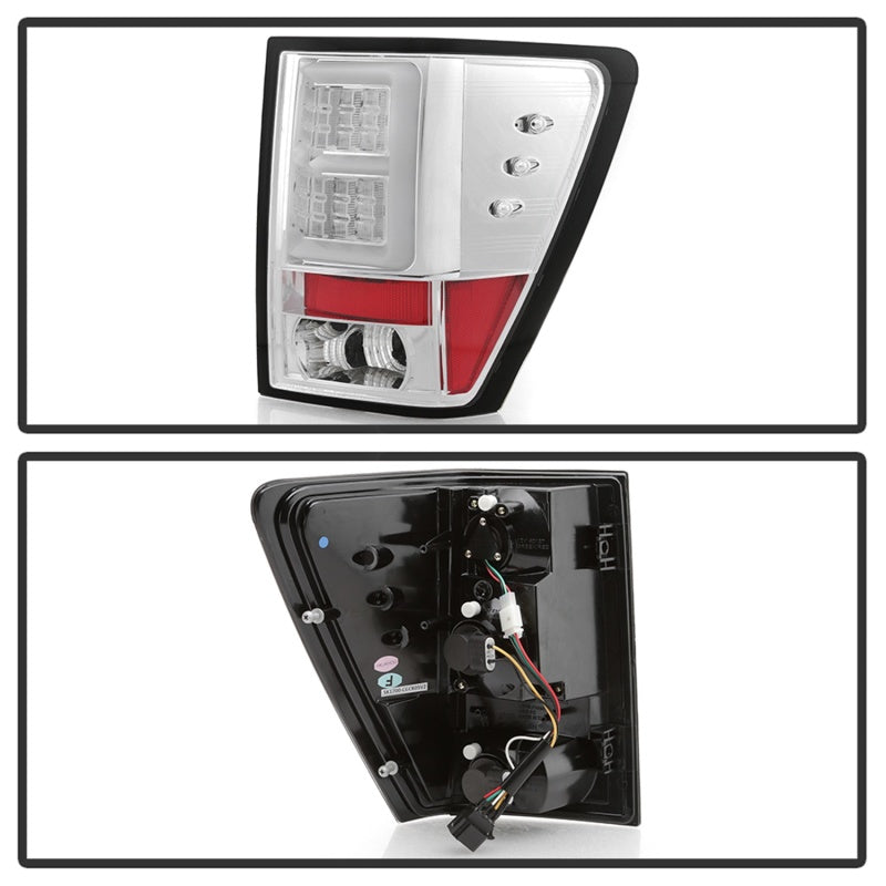 Load image into Gallery viewer, Spyder Jeep Grand Cherokee 05-06 Version 2 Light Bar LED Tail Lights - Chrome
