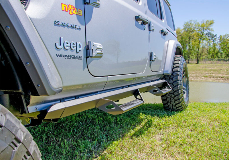 Load image into Gallery viewer, N-Fab Predator Pro Step System 2018 Jeep Wrangler JL 4 Door SUV - Tex. Black
