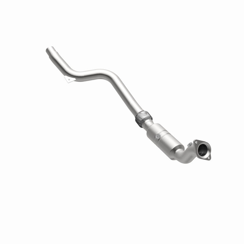 Load image into Gallery viewer, MagnaFlow 11-14 Chrysler 300 / Dodge Challenger/Charger 3.6L Rear Direct Fit Catalytic Converter
