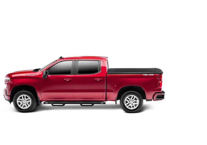 Load image into Gallery viewer, UnderCover 19-20 Chevy Silverado 1500 6.5ft SE Bed Cover - Black Textured

