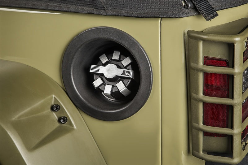 Load image into Gallery viewer, Rugged Ridge 01-20 Jeep Wrangler JK/JL / 2020 Gladiator JT Brushed Aluminum Elite Fuel Cap
