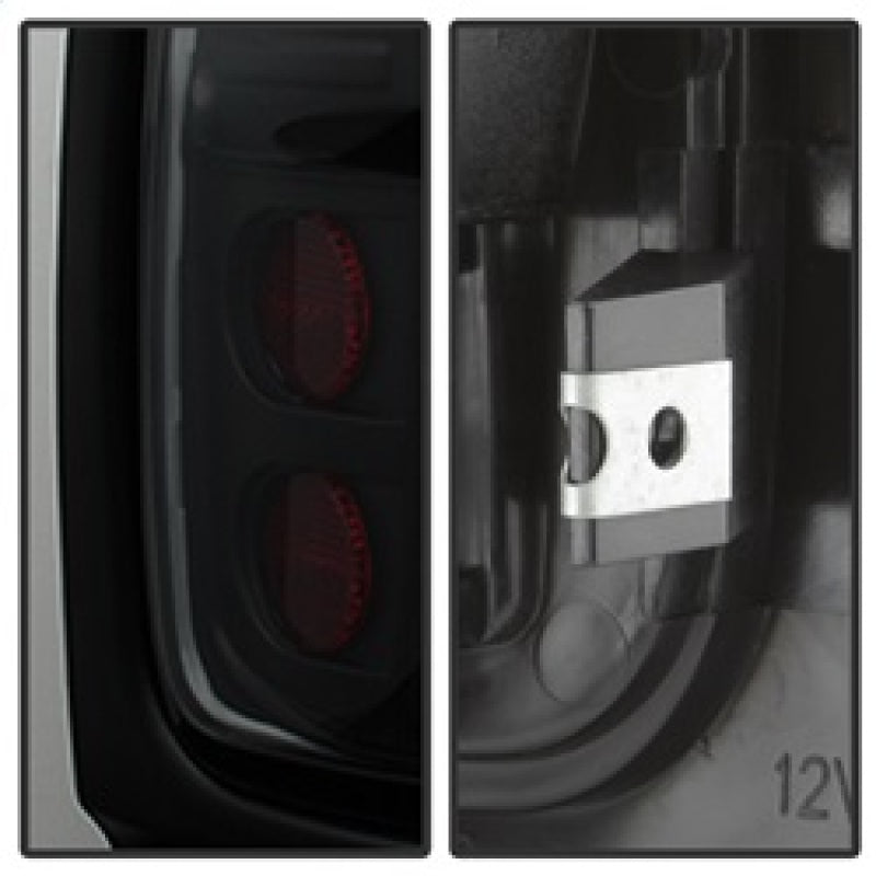 Load image into Gallery viewer, xTune Dodge Ram 1500 94-01 Tail Lights - Light Bar LED - Black ALT-ON-DRAM94V3-LBLED-BK

