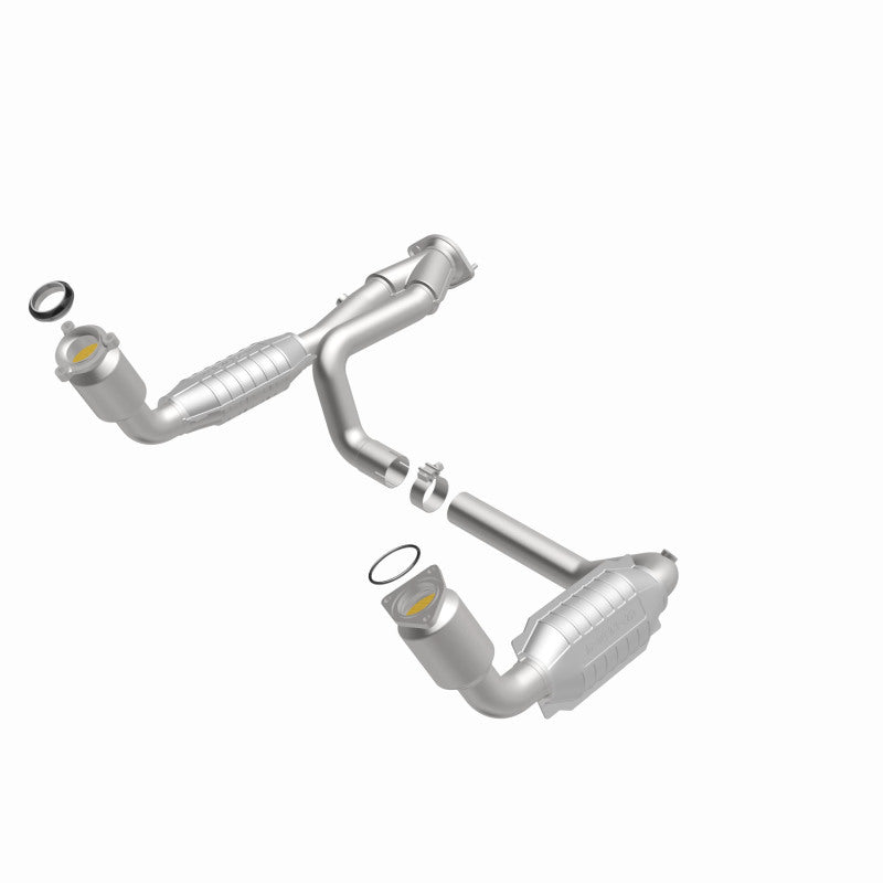 Load image into Gallery viewer, MagnaFlow Conv DF 99-00 Chevy Pickups 4.3L
