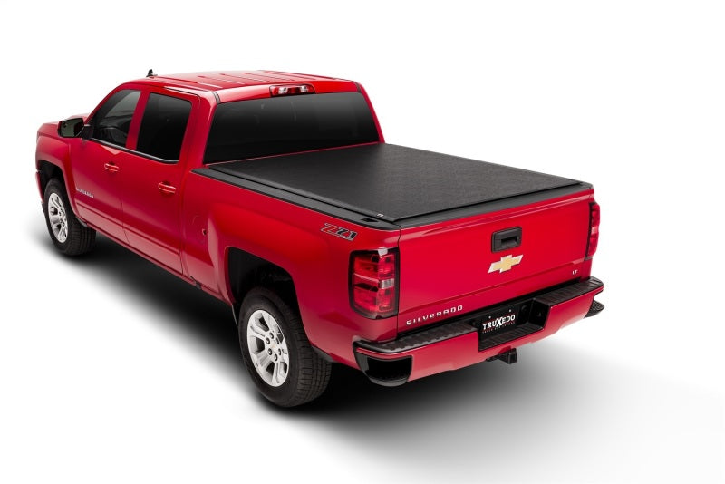 Load image into Gallery viewer, Truxedo 16-18 GMC Sierra &amp; Chevrolet Silverado 1500 w/Sport Bar 5ft 8in Lo Pro Bed Cover
