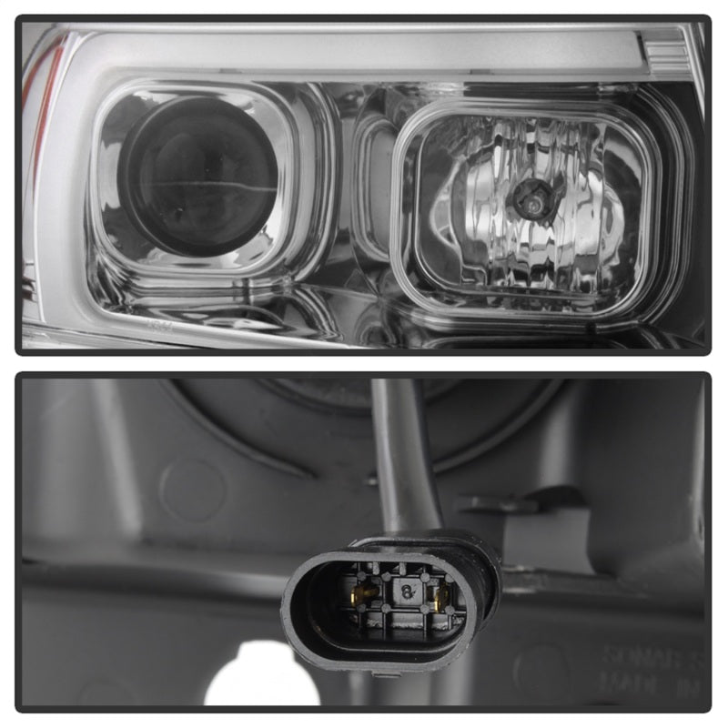 Load image into Gallery viewer, Spyder 99-04 Jeep Grand Cherokee Projector Headlights - Light Bar DRL LED - Chrome
