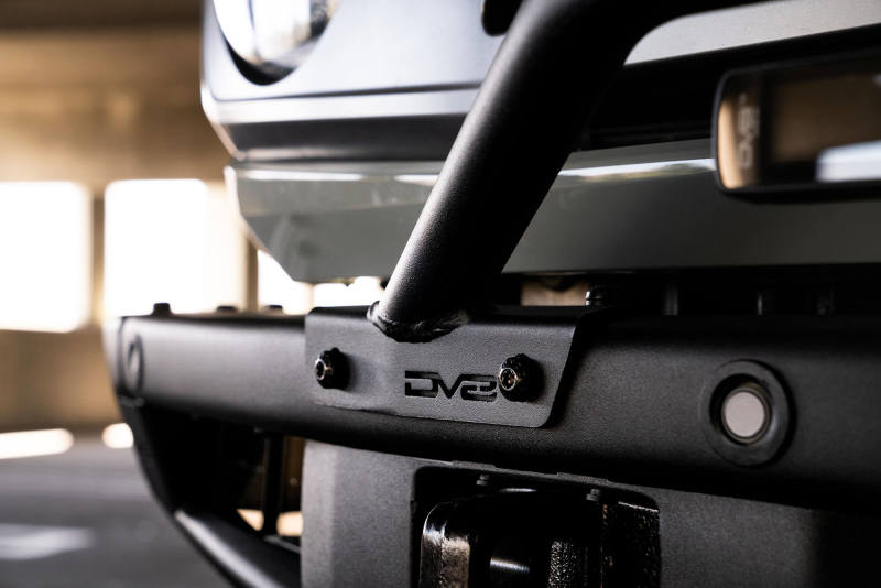 Load image into Gallery viewer, DV8 Offroad 2021-2022 Ford Bronco (Not For Factory Plastic Bumper) Factory Bumper Bull Bar - Black
