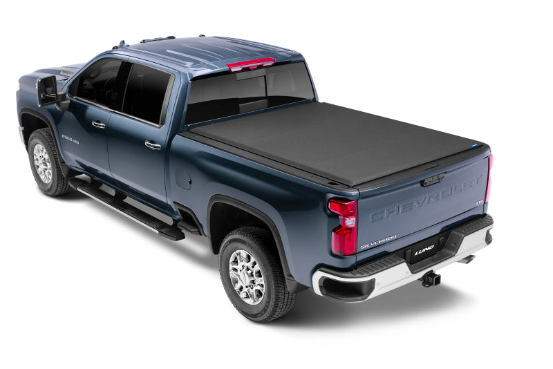 Load image into Gallery viewer, Lund 07-17 Chevy Silverado 1500 (5.5ft. Bed) Genesis Elite Roll Up Tonneau Cover - Black
