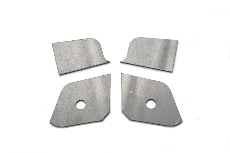 Load image into Gallery viewer, Fabtech 07-18 Jeep JK 4WD Rear Upper Link Pocker Gusset Kit - Weld On
