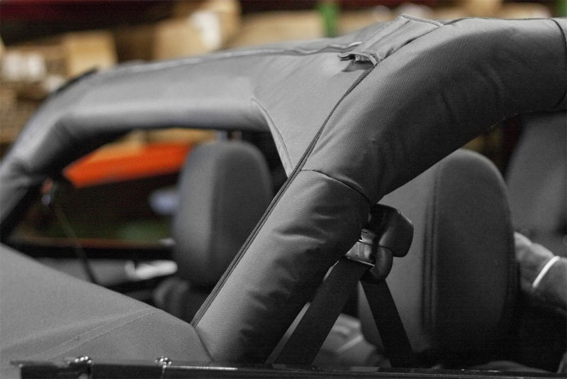 Load image into Gallery viewer, Rugged Ridge Roll Bar Cover Vinyl 07-18 Jeep Wrangler Unlimited JK
