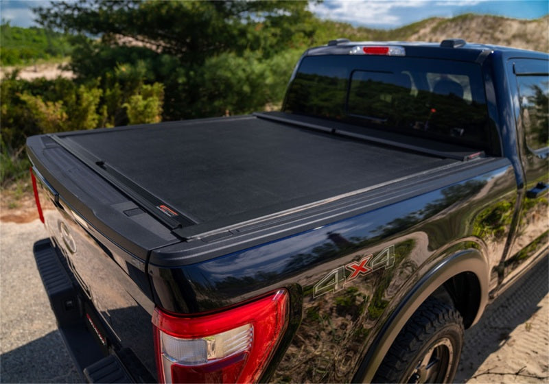 Load image into Gallery viewer, Roll-N-Lock 02-07 Chevy Silverado/Sierra Denali SB 77-3/4in M-Series Retractable Tonneau Cover
