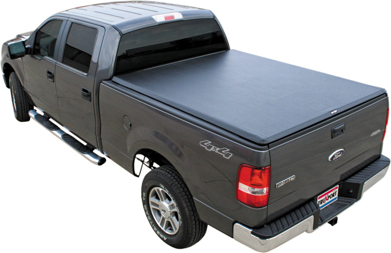 Load image into Gallery viewer, Truxedo 99-07 Ford F-250/F-350/F-450 Super Duty 8ft TruXport Bed Cover
