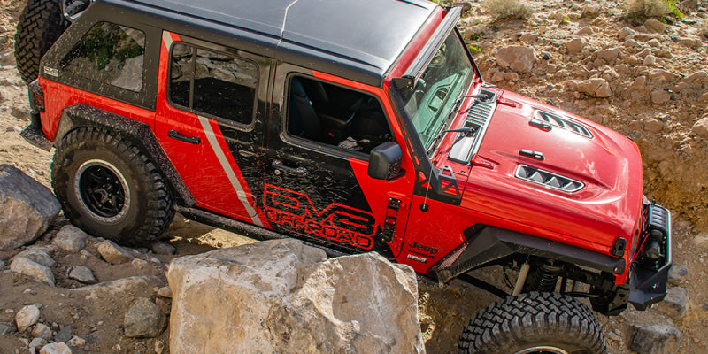 Load image into Gallery viewer, DV8 Offroad 18+ Jeep JL Rubicon Replica Hood
