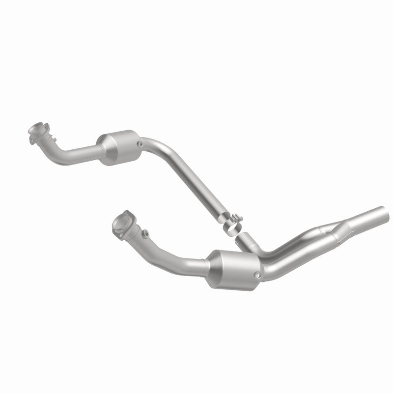 Load image into Gallery viewer, MagnaFlow 10-11 Jeep Wrangler 3.8L Direct Fit CARB Compliant Catalytic Converter
