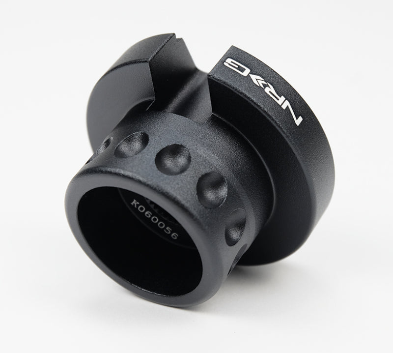 Load image into Gallery viewer, NRG Race Short Hub GM - Black
