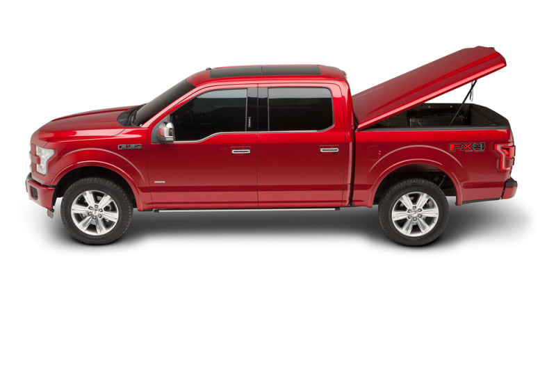 Load image into Gallery viewer, UnderCover 18-19 Ford F-150 5.5ft Elite LX Bed Cover - Stone Gray
