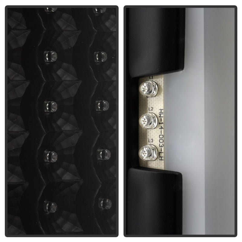 Load image into Gallery viewer, xTune 09-18 Dodge Ram 1500 (Incandescent Model) LED Tail Lights - Blk (ALT-ON-DR09-LBLED-BK)
