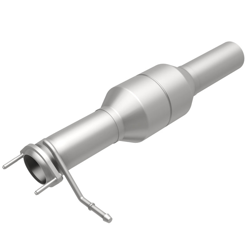 Load image into Gallery viewer, MagnaFlow Conv DF 03-05 Ford F250/350 SD 6.0
