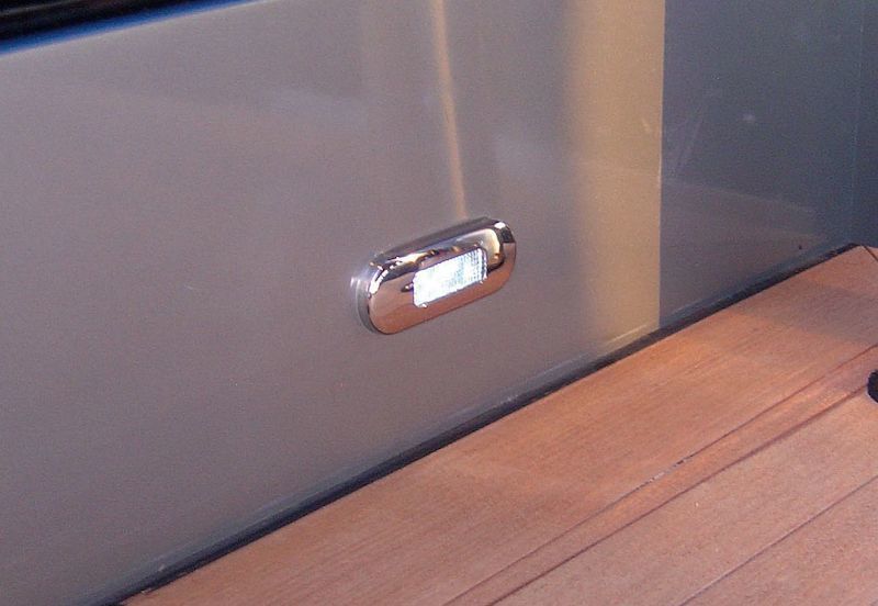 Load image into Gallery viewer, Hella Step Lamp 1X2 WHITE MD12/24 SS RIM 2XT
