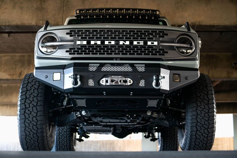 Load image into Gallery viewer, DV8 Offroad 2021+ Ford Bronco Front Bumper Winch Capable w/ Optional Bull Bar/Aux Light Opening
