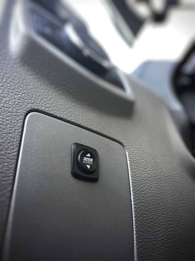 Load image into Gallery viewer, AMP Research Override Switch w/ STA1 Controller
