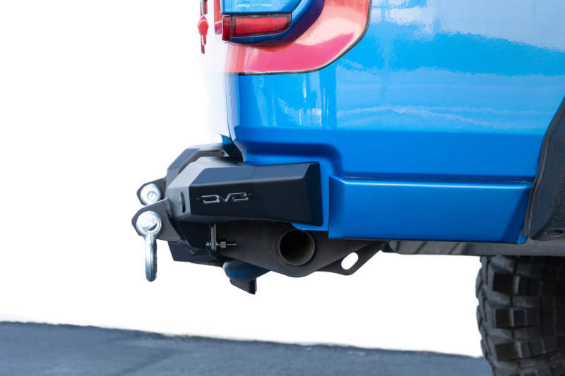 Load image into Gallery viewer, DV8 Offroad 20-23 Jeep Gladiator JT Spec Series Rear Bumper
