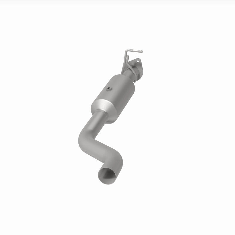 Load image into Gallery viewer, MagnaFlow 22-24 Ford F-650 V8 7.3L Underbody Direct Fit Catalytic Converter
